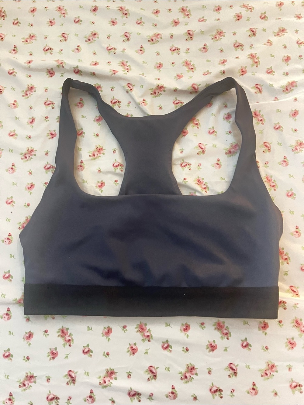 Seamless Black Racerback Sports Bra - Everyday Support